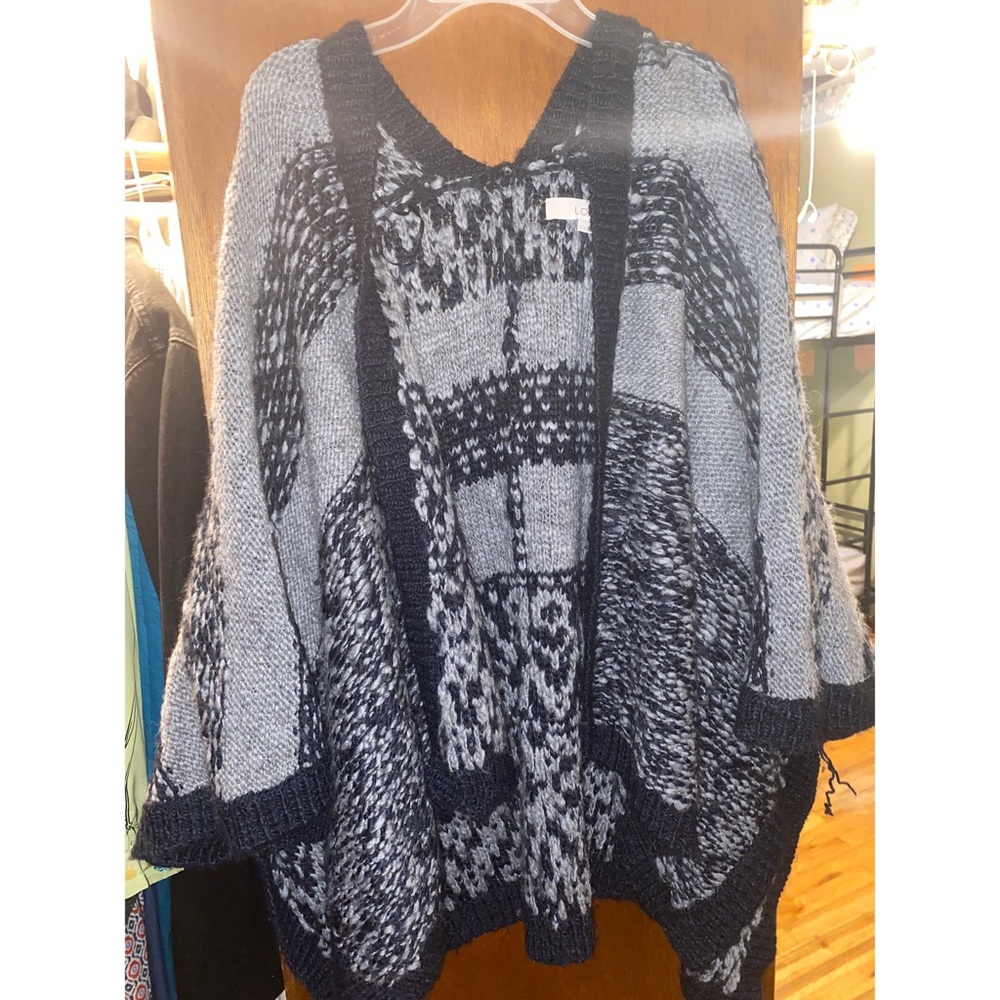 Knit Poncho/wrap